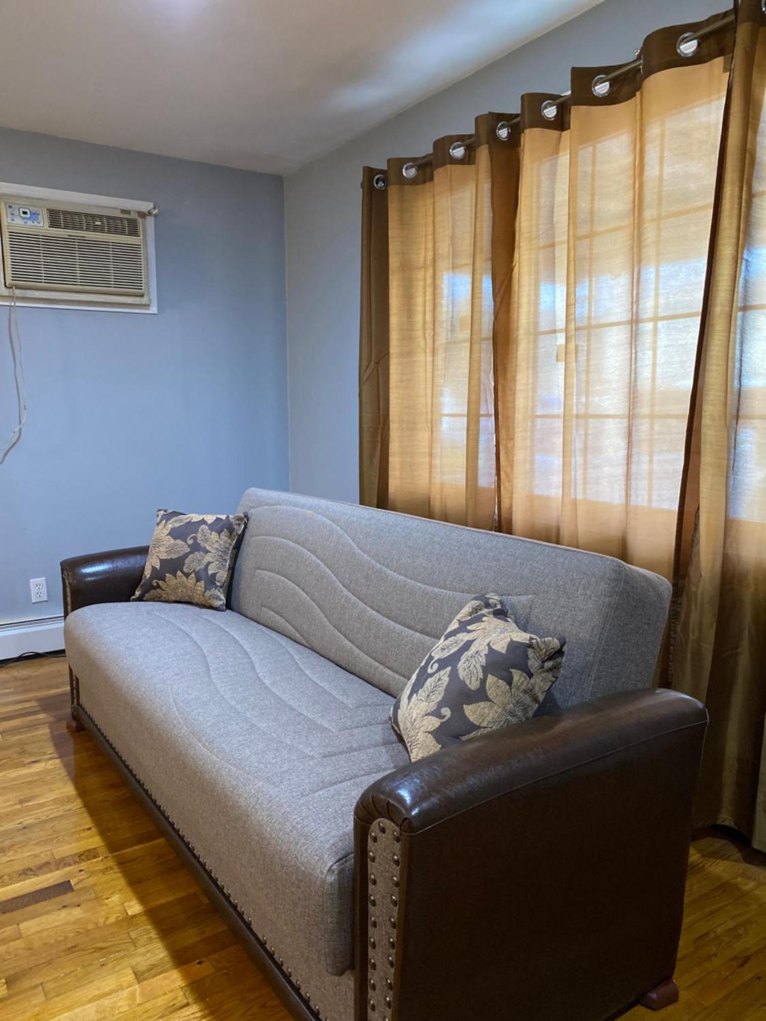 Haus Serenity New York Luaran gambar