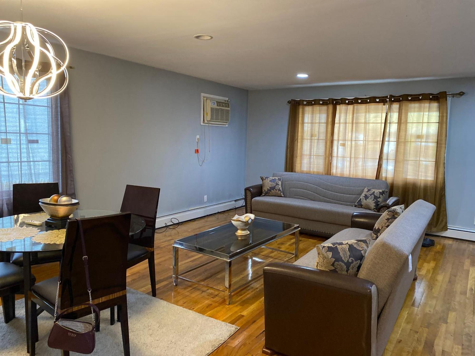 Haus Serenity New York Luaran gambar